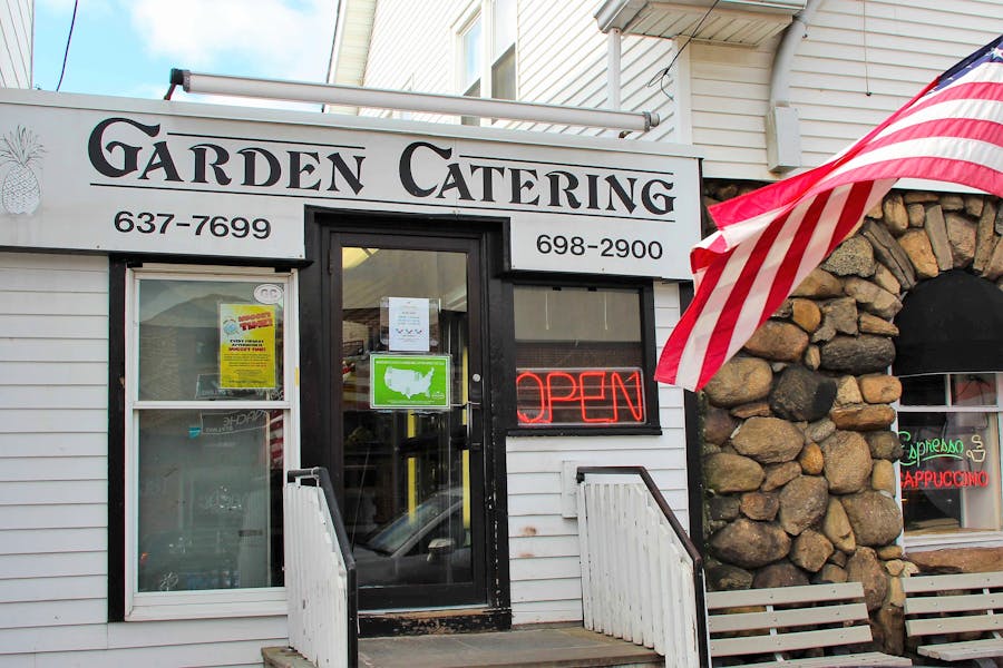 Old Greenwich Hours + Location Garden Catering